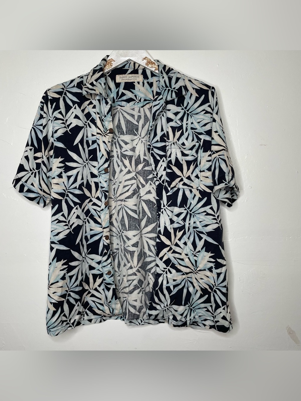 HAWAIIAN TROPICAL PALM LEAF PRINT VACATION SHIRT SZ L